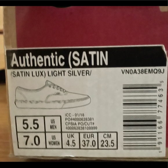 Vans Satin Shoes size 7 (women) - Picture 4 of 6